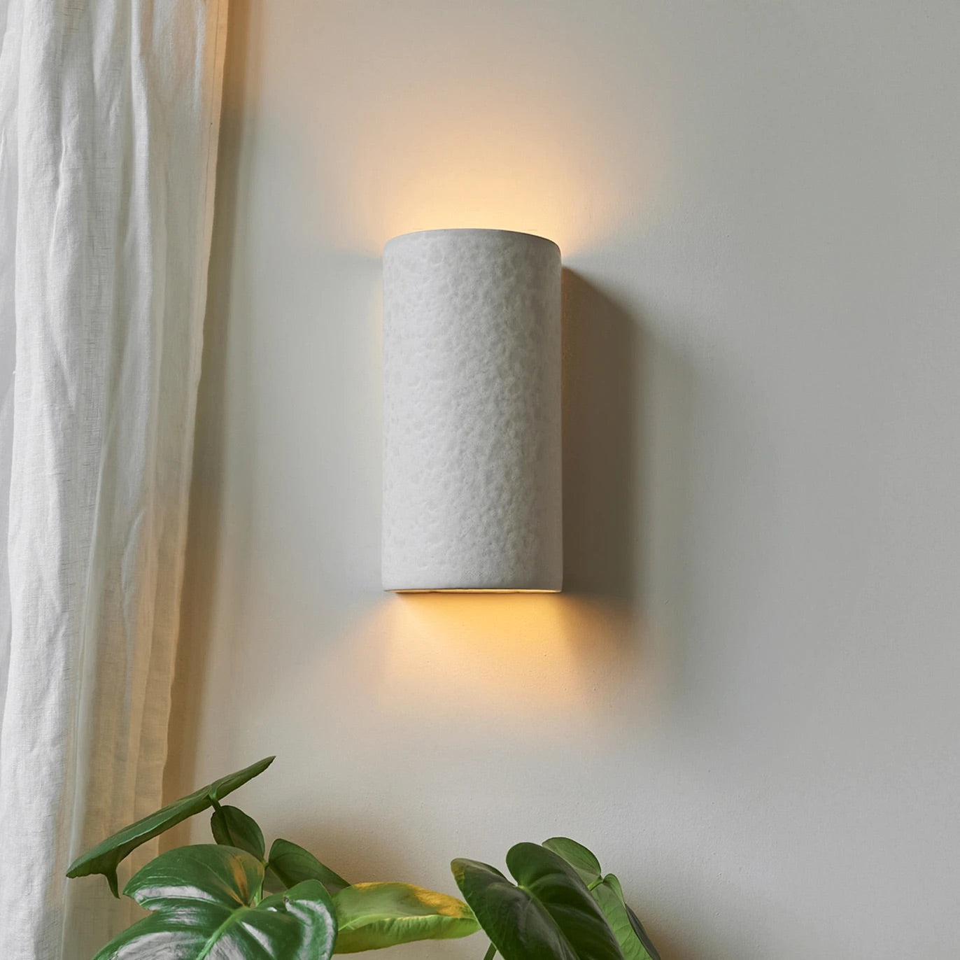 Forma Wall Sconce”