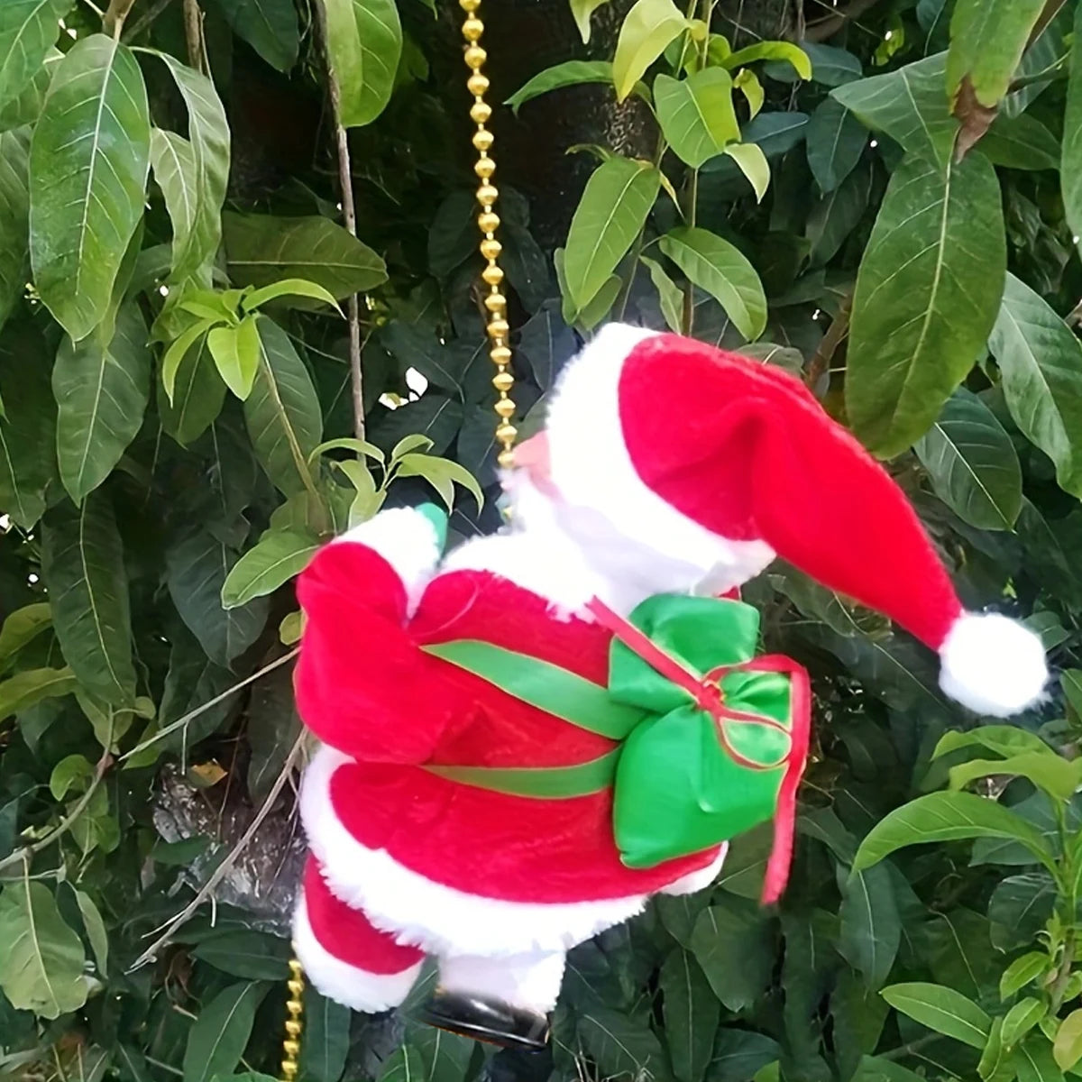 Climbing Santa Ornament – A playful touch of holiday cheer