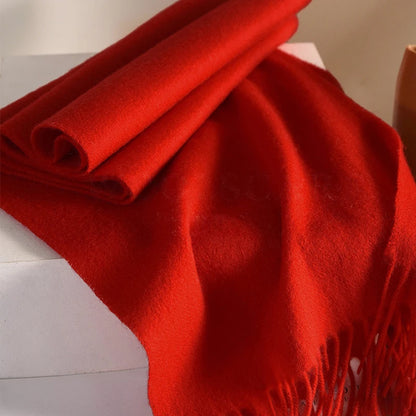 100% Wool Winter Scarf – Quiet warmth, timeless comfort in every thread